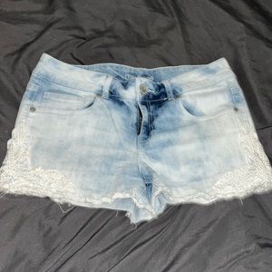 Maurice’s shorts size 5/6